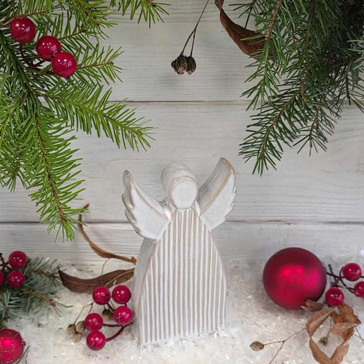 Deko Engel Keramik 14 cm, Schlichte Engelfigur mit Rillenstruktur in Beige-Weiß, stilvolle Weihnachtsdeko & Schutzengel zum Hinstellen - Foto 2
