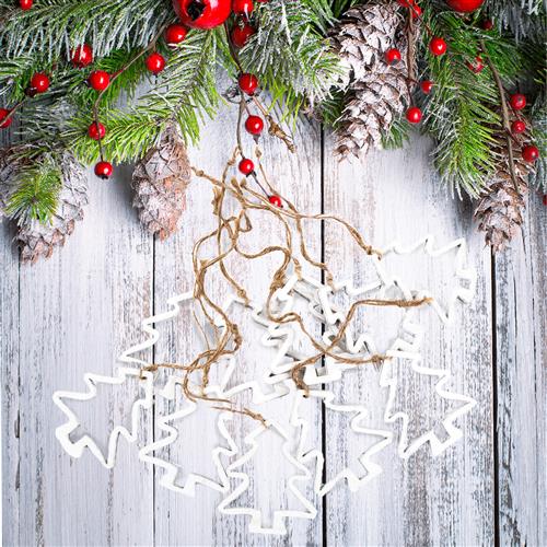 10 Weihnachtsanhänger Tannenbaum Silhouette weiß mit Schnur 9 cm - Christbaumanhänger Shabby Chic aus Holz - Foto 2
