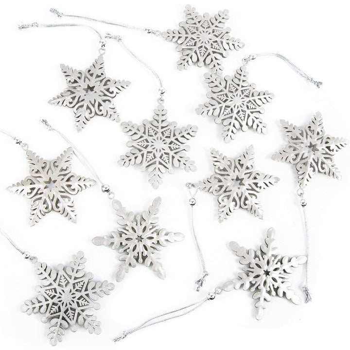 10 Metall Schneeflocken Anhänger Eiskristall Schnee Weihnachtsanhänger Baumschmuck 8 cm Silber - Foto 1