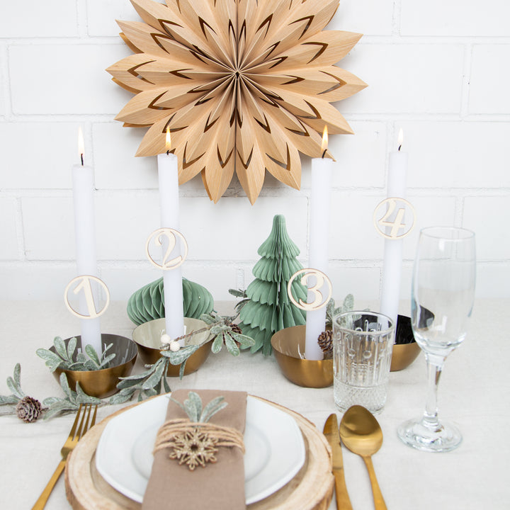 Papier Weihnachtsbaum Aufsteller Weihnachten hellgrün 18 cm