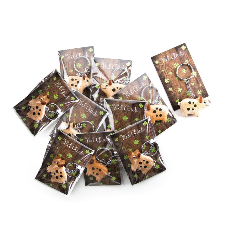 Kleine Give aways - Holz Glücksschwein Schlüsselanhänger + Viel Glück Kärtchen in Holzoptik - Foto 1