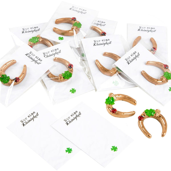 Goldenes Hufeisen mit Karte „Nur eine Kleinigkeit“ – fertig verpackt – Glücksbringer Gastgeschenk Give-away Mitgebsel