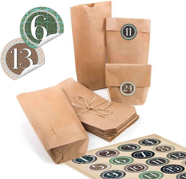 Adventskalender zum Befüllen - kleine braune Papiertüten 10,7 x 22 cm – natur Kraftpapier mit Zahlenaufklebern 1-24, diverse Motive