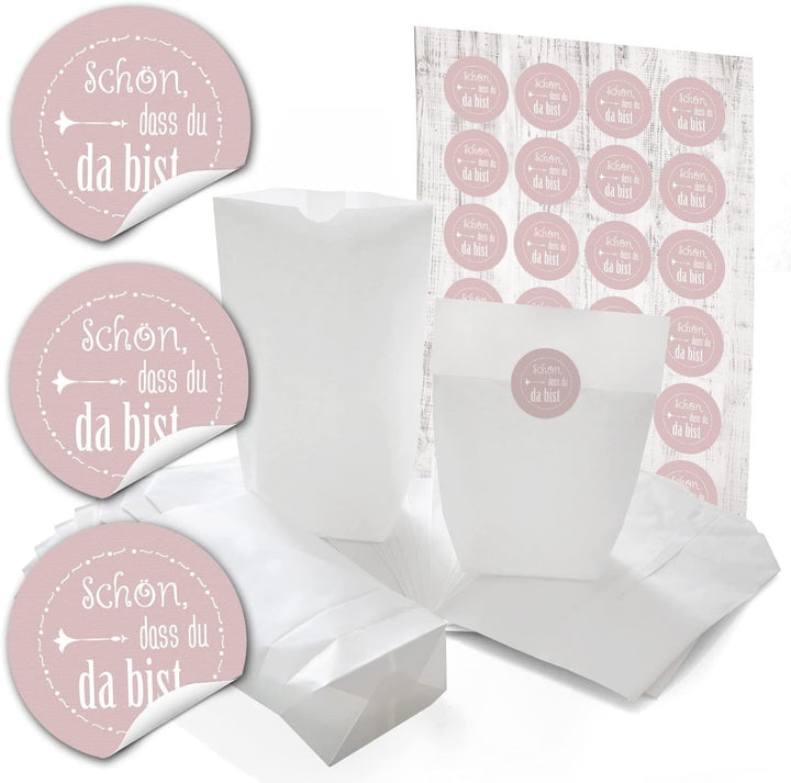 24 kleine weiße Papiertüten mit Boden Papier-Beutel give-away Tüten 14 x 22 x 5,6 cm + 24 runde Aufkleber Sticker SCHÖN DASS DU DA BIST in grau mit rotem Herz zum liebenvollen Verpacken