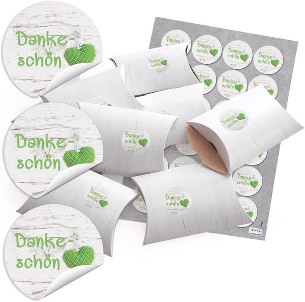 12 Stück weiße Geschenk-Schachtel Pappschachtel Geschenk-Box 14,5 x 10,5 + 3 cm + 12 Holz Fisch Klammern 5,5 cm + 12 weiß blau karierte Schleife Verpackung maritim Kommunion Taufe Hochzeit Geburtstag