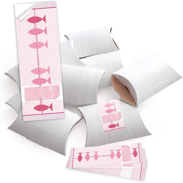 Logbuch-Verlag 10 kleine Geschenkschachteln Holz Optik weiß 14,5 x 10,5 cm + 10 SCHÖN DASS DU DA BIST Aufkleber Fisch blau türkis maritim Verpackung Give-Away Kindergeburtstag Kommunion Taufe