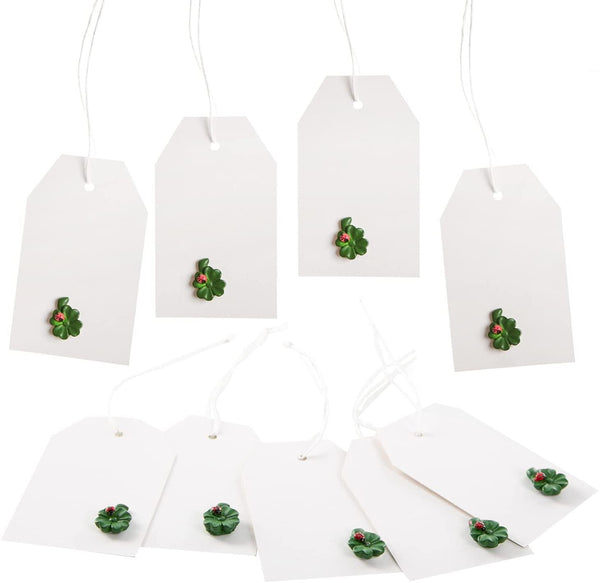 10 Kraftpapieranhänger 9 x 5,5 cm weiß + Herzen