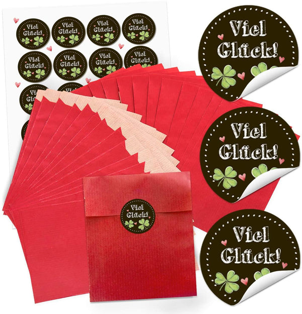 Logbuch-Verlag 24 Papiertüten rot 13 x 18 cm + 24 Aufkleber VIEL GLÜCK Sticker Kleeblatt Herzen f. Give-Away Geschenk z. Prüfung Silvester Neujahr Kraftpapier