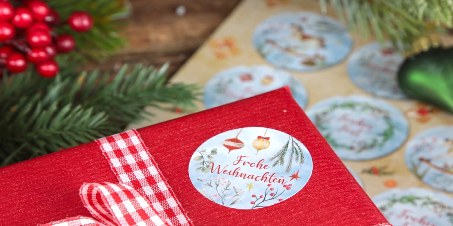48 Weihnachtliche Siegel-Etiketten Oval – 40x20 Mm, 8 Motive, Für Geschenke & Karten