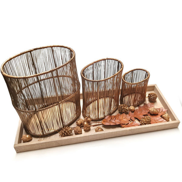 fertiges Geschenkset herbstliche Deko mit Kerzenhalter, Blätter und Eicheln auf einem Holztablett Gold Natur 45 x 18 x 18 cm - Foto 1