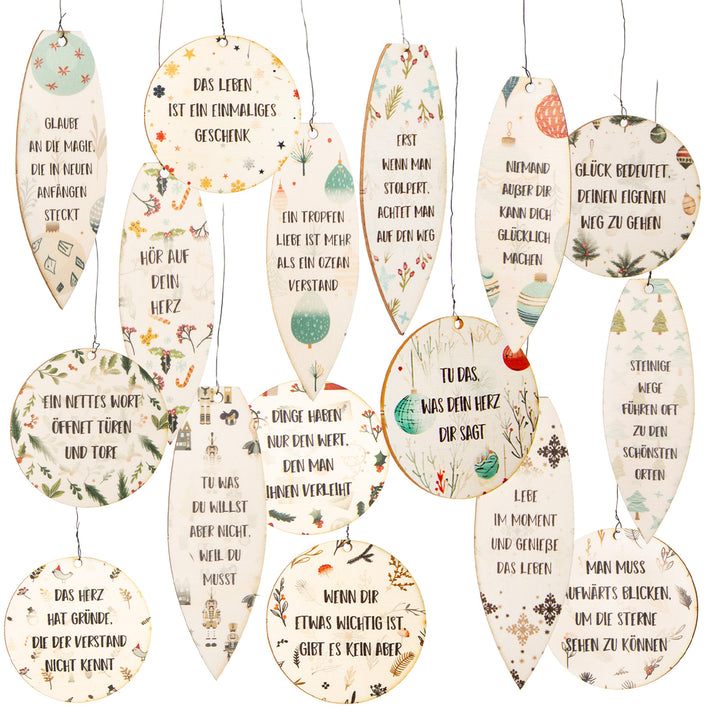 16 Weihnachtsanhänger aus Holz - Kugeln & Zapfen mit Sprüchen 8-12 cm - Foto 1
