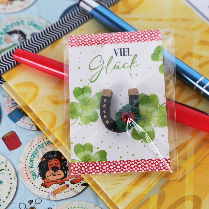 10 schwarze Hufeisen mit "Viel Glück" Karte - Gastgeschenk - Foto 4